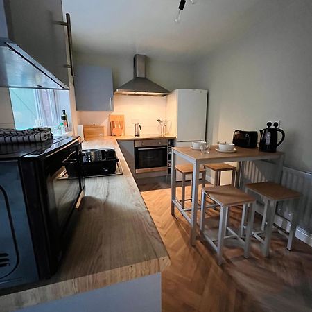 Kings Bridge Townhouse Apartment Belfast Bagian luar foto