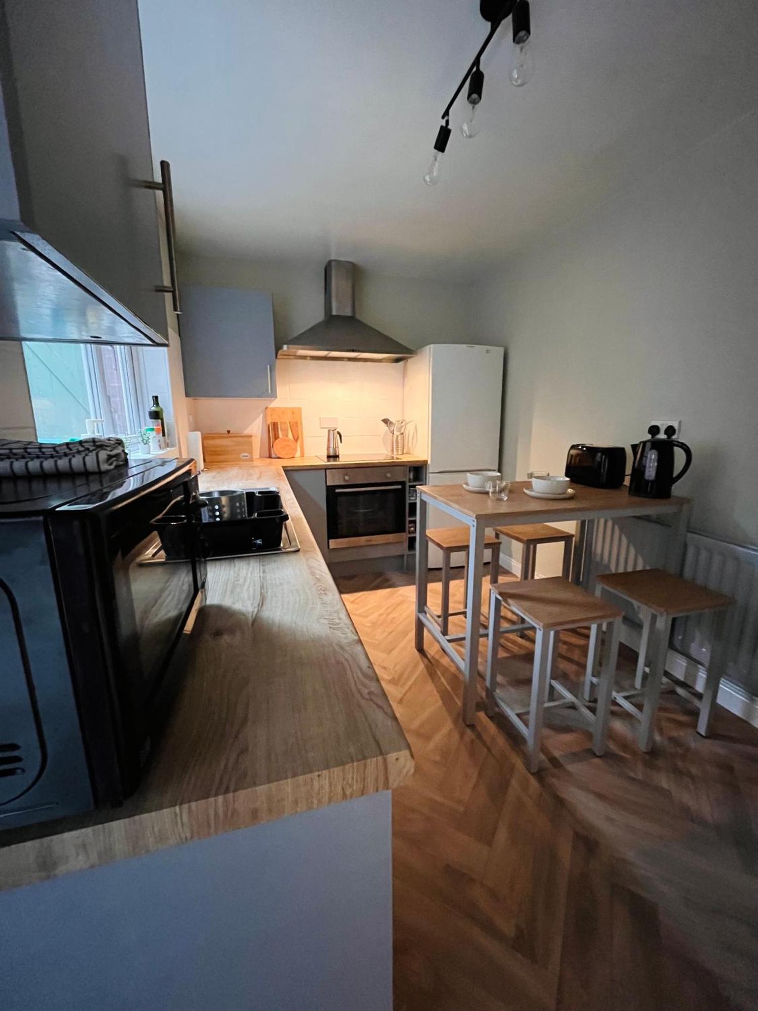 Kings Bridge Townhouse Apartment Belfast Bagian luar foto