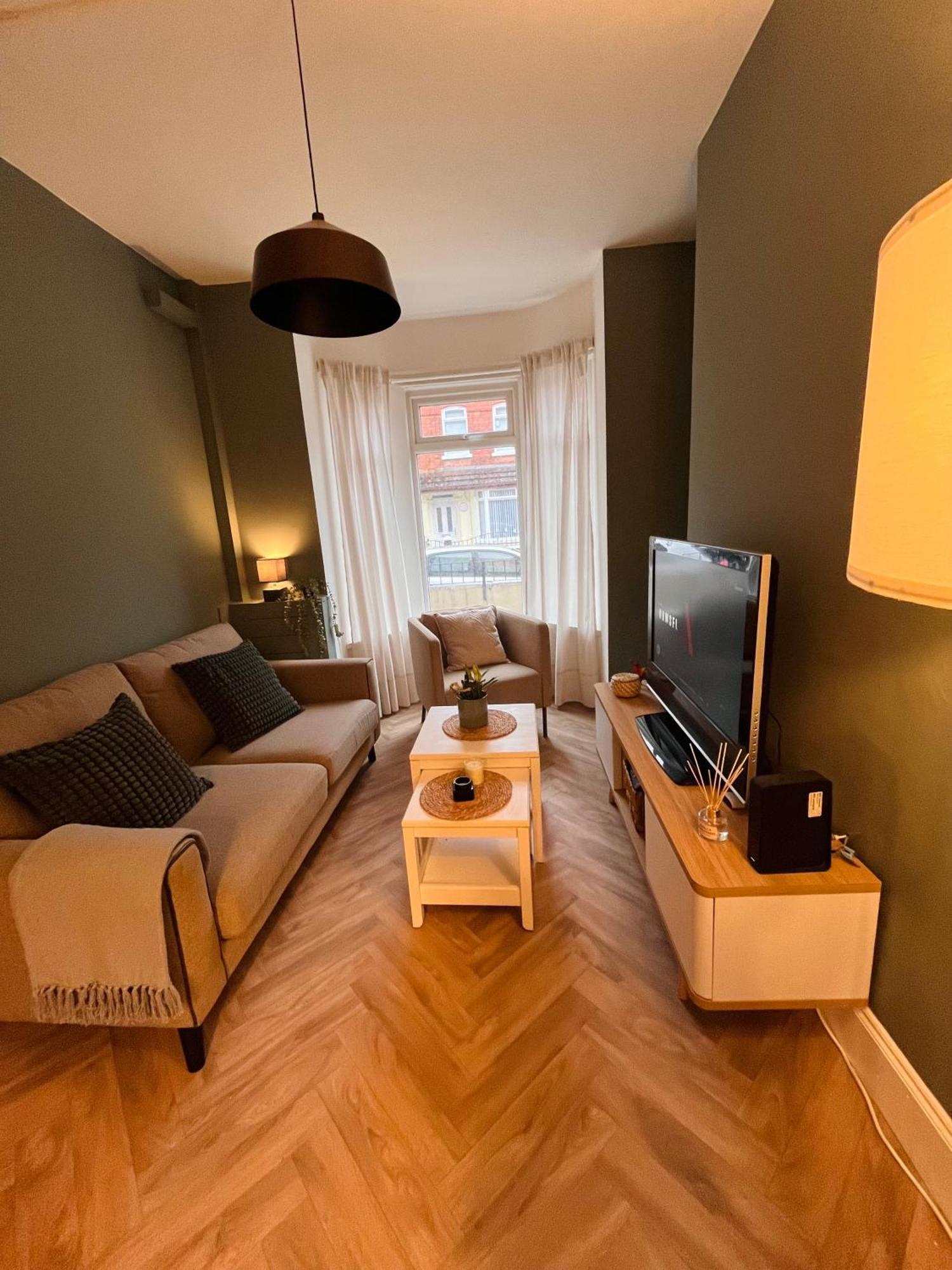 Kings Bridge Townhouse Apartment Belfast Bagian luar foto